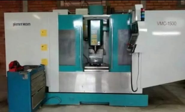 Centro de usinagem 1