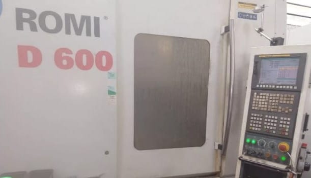 Centro de usinagem 4